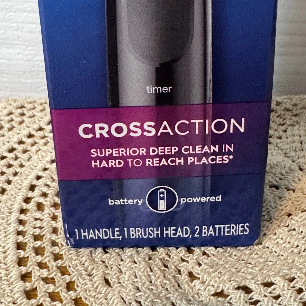 Oral-B Pro 100 Power Toothbrush CrossAction Battery Powered Black Oral Hygiene